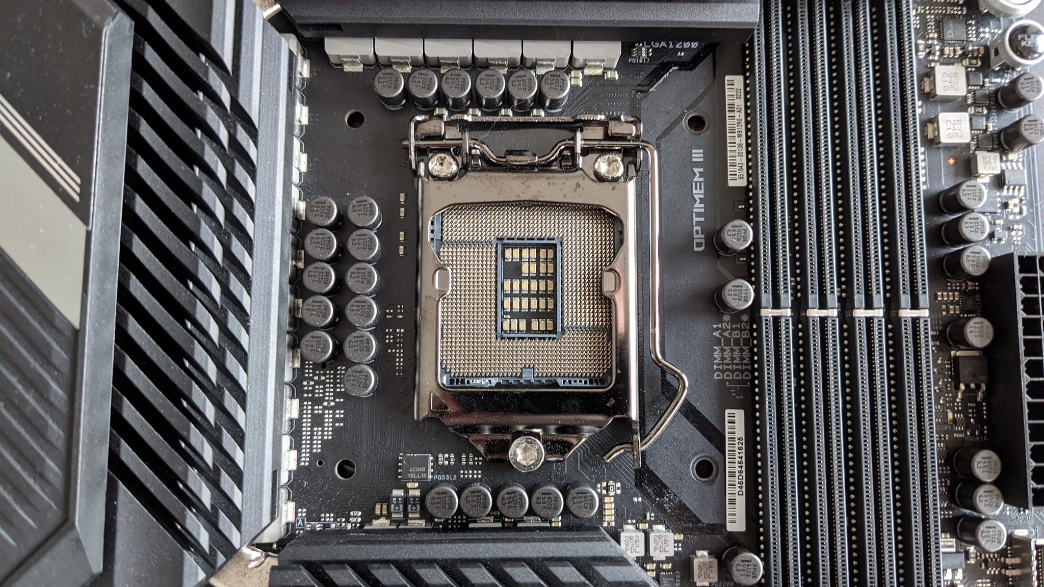 Intel CPU On Amd Motherboard