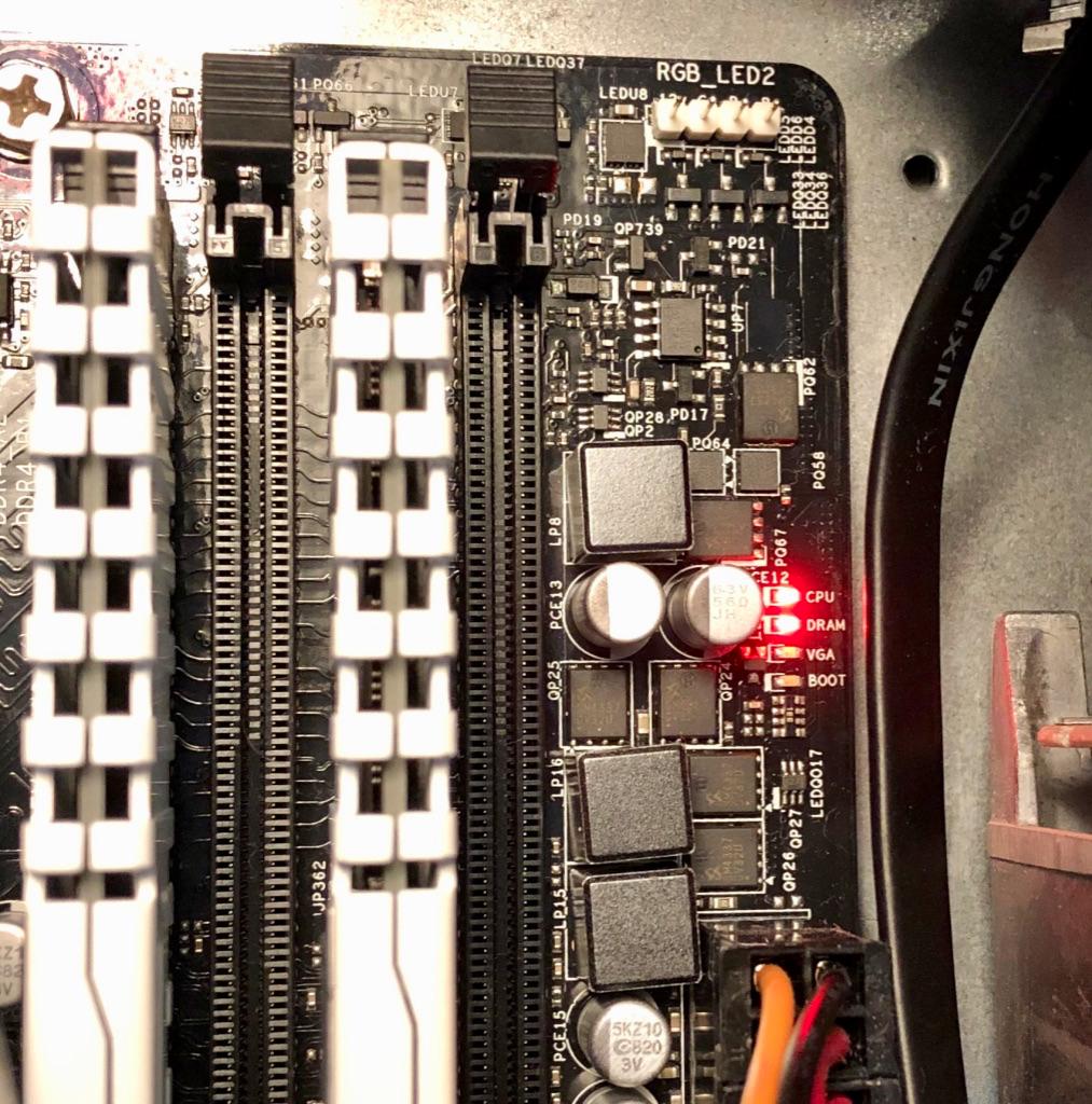 CPU Dram Red Light Asrock