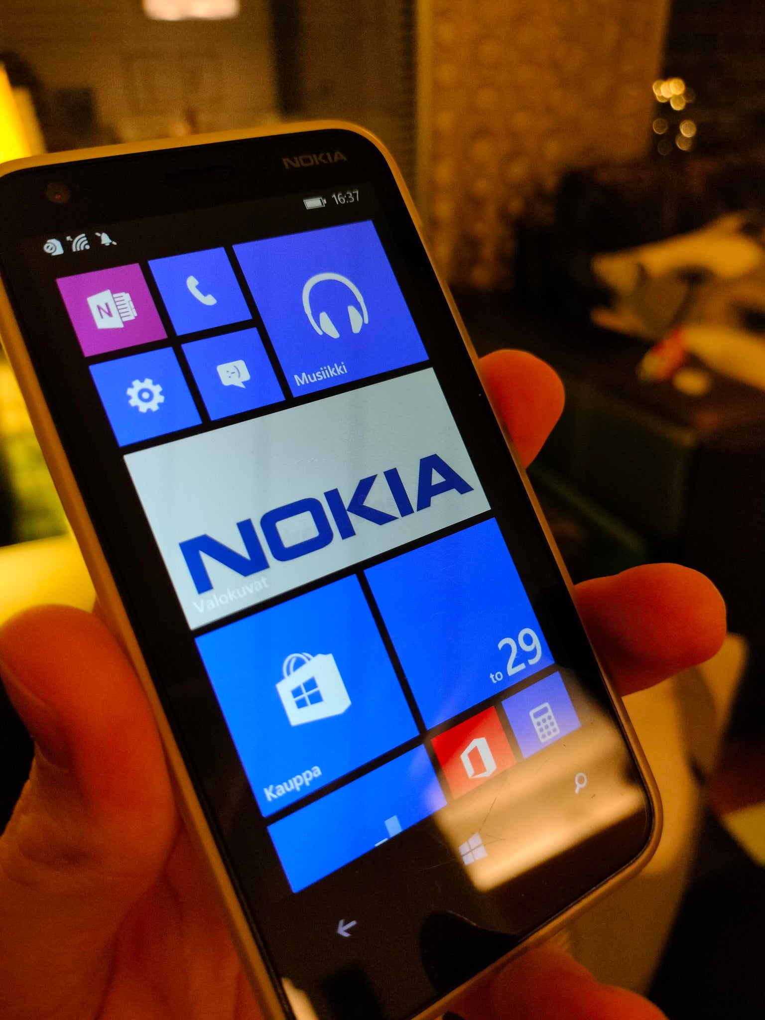 How To Sideload Apps On Windows Phone 8.1