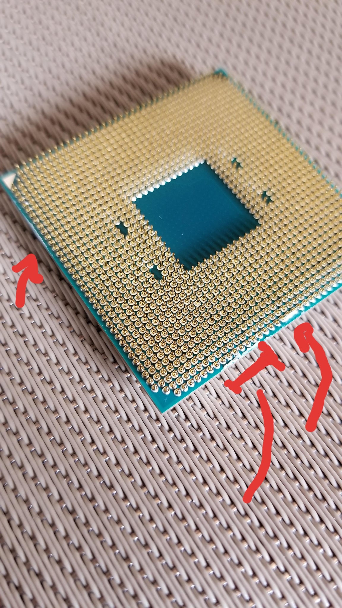 Thermal Paste On CPU Pins Ryzen